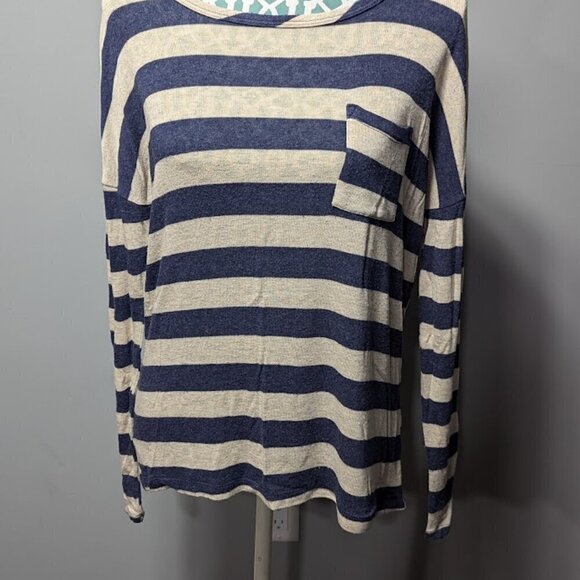 Forever 21 Tan/Navy Stripped Long Sleeve Top with pocket Women Medium - Picture 5 of 5